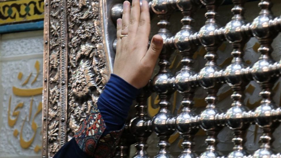 ضریح حضرت دوست