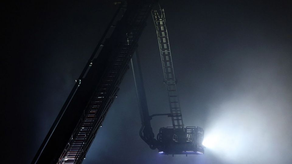 آتش سوزی در انبار سازمان اموال تملیکی