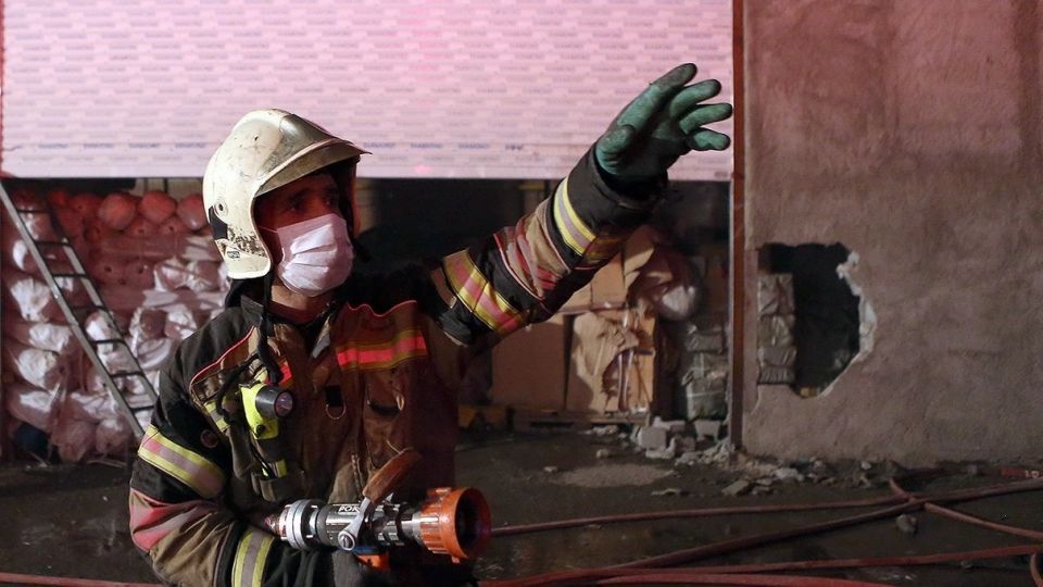 آتش سوزی در انبار سازمان اموال تملیکی