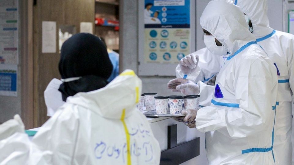 جهادگران در خدمت بیماران کرونایی - زاهدان