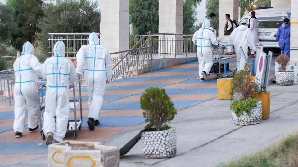 جهادگران در خدمت بیماران کرونایی - زاهدان