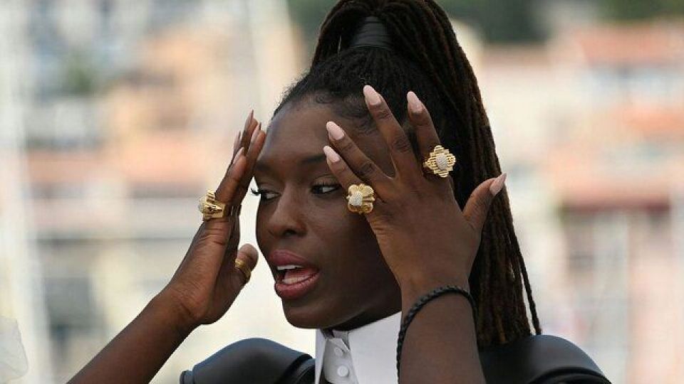 سرقت جواهرات گران قیمت در کن