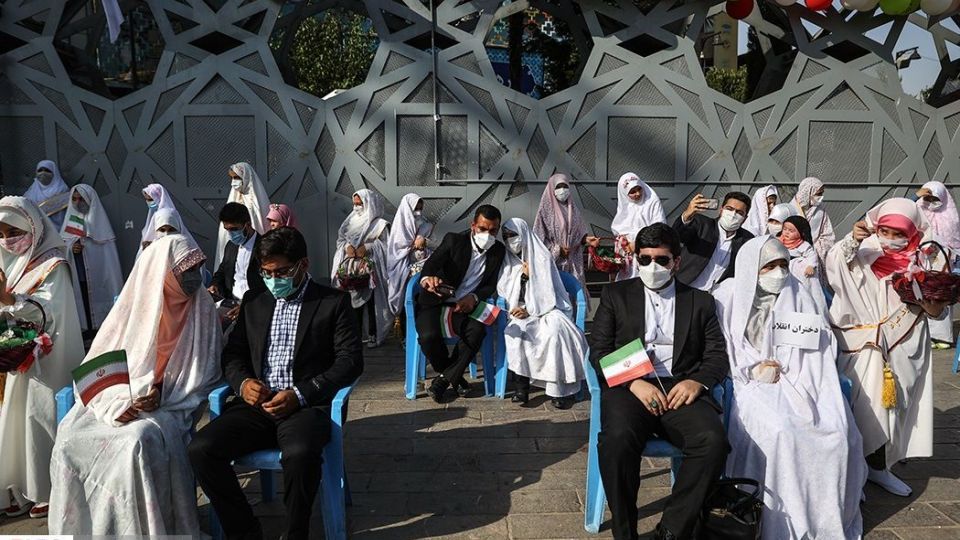 جشن عروسی دختران انقلاب