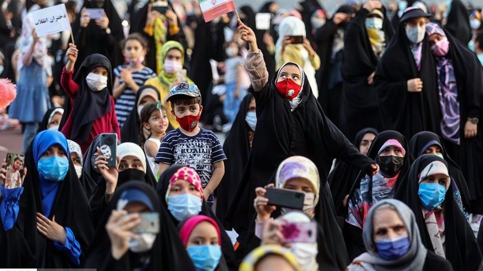 جشن عروسی دختران انقلاب