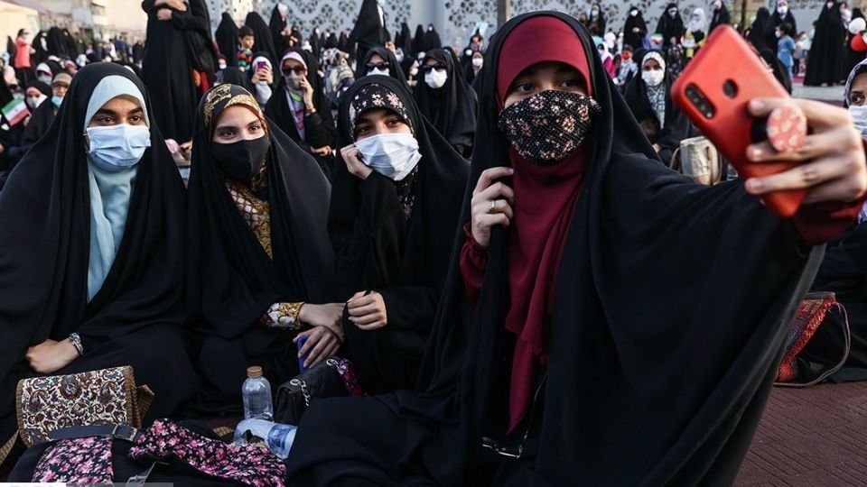 جشن عروسی دختران انقلاب