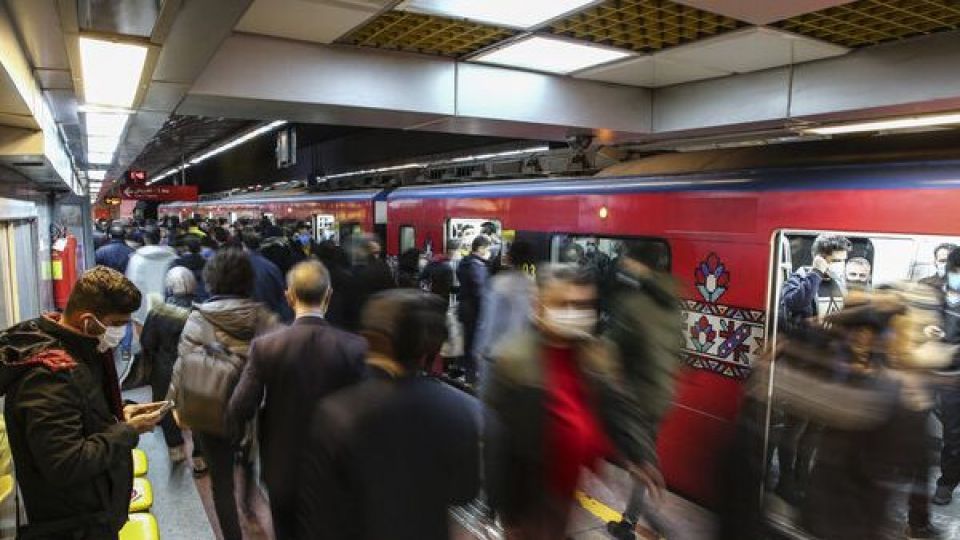 تهران از وضعیت «قرمز» خارج شد!/ تعطیلی پروتکل‌‎ها و بازگشایی ها