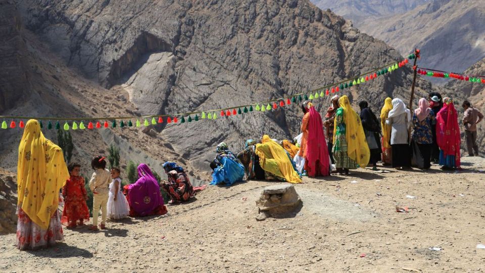 مراسم عروسی در روستای سرآقاسید