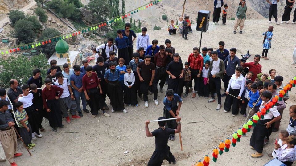 مراسم عروسی در روستای سرآقاسید