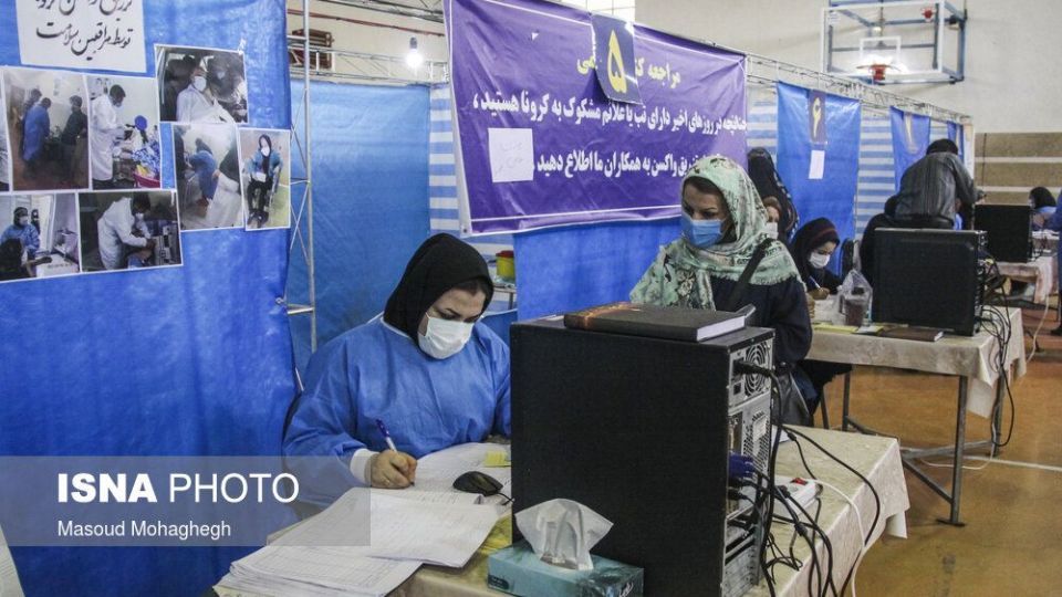 آغاز واکسیناسیون عمومی کوو برکت - اراک و سمنان