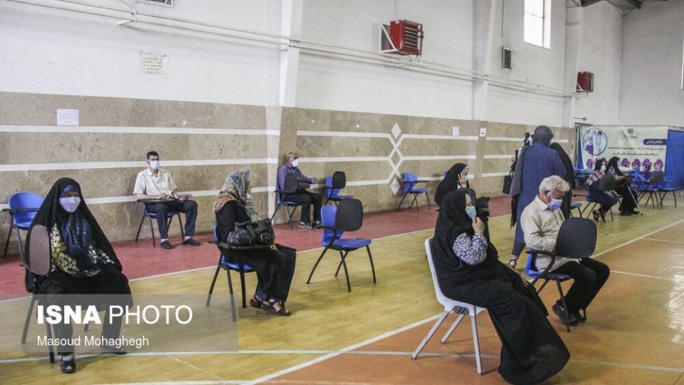 آغاز واکسیناسیون عمومی کوو برکت - اراک و سمنان