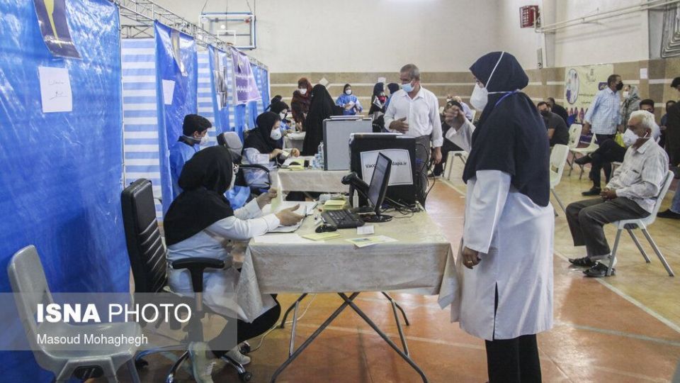 آغاز واکسیناسیون عمومی کوو برکت - اراک و سمنان