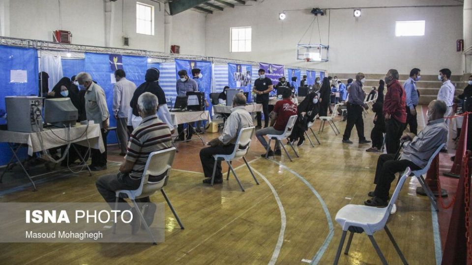 آغاز واکسیناسیون عمومی کوو برکت - اراک و سمنان