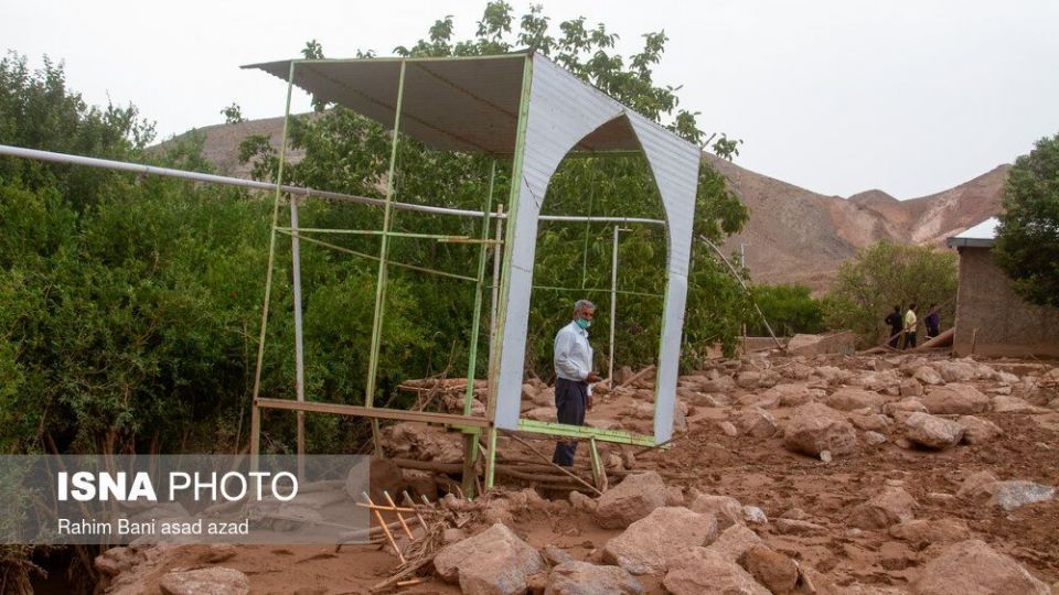 خسارات سیل در روستای داهوییه زرند کرمان