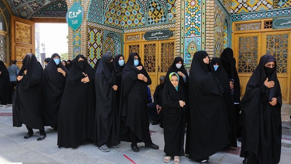 عزاداری شهادت امام باقر(ع) در حرم حضرت معصومه(س)