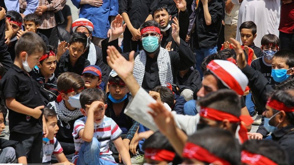 عزاداری شهادت امام باقر(ع) در حرم حضرت معصومه(س)