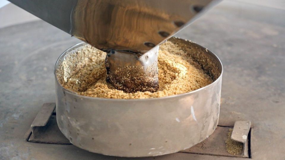 اردکان قطب تولید محصولات کنجدی کشور