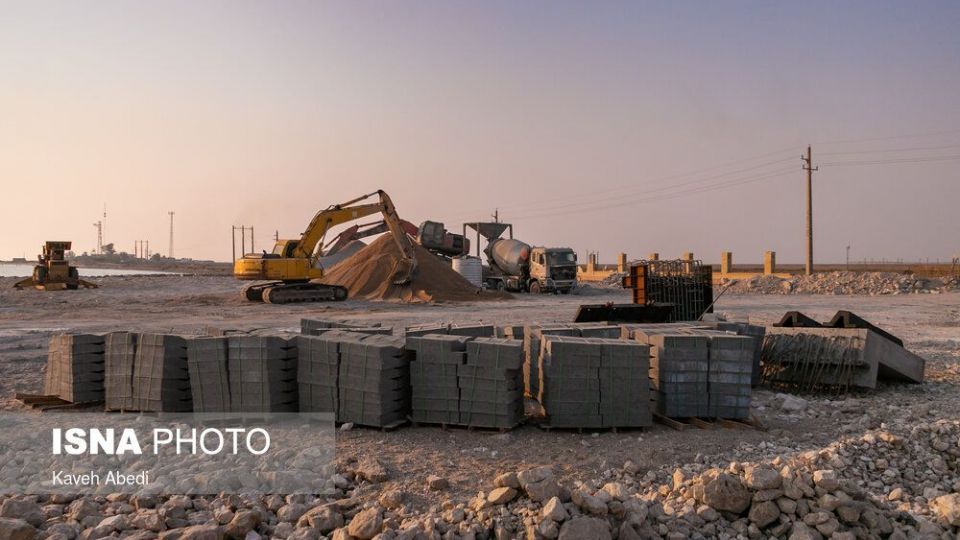 «خور خان»؛ شش سال انتظار، تنها برای یک اسکله