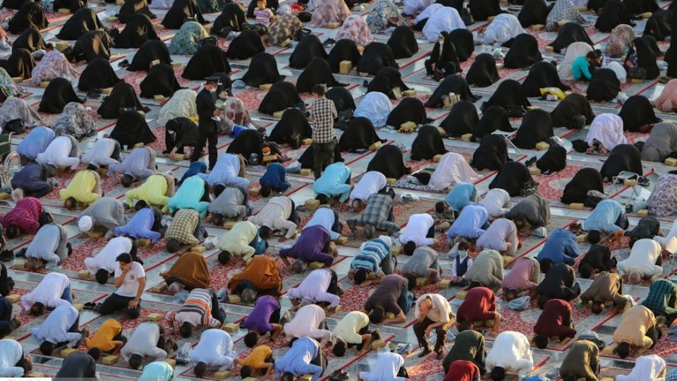 برگزاری نماز عید سعید قربان در حرم امام رضا علیه السلام