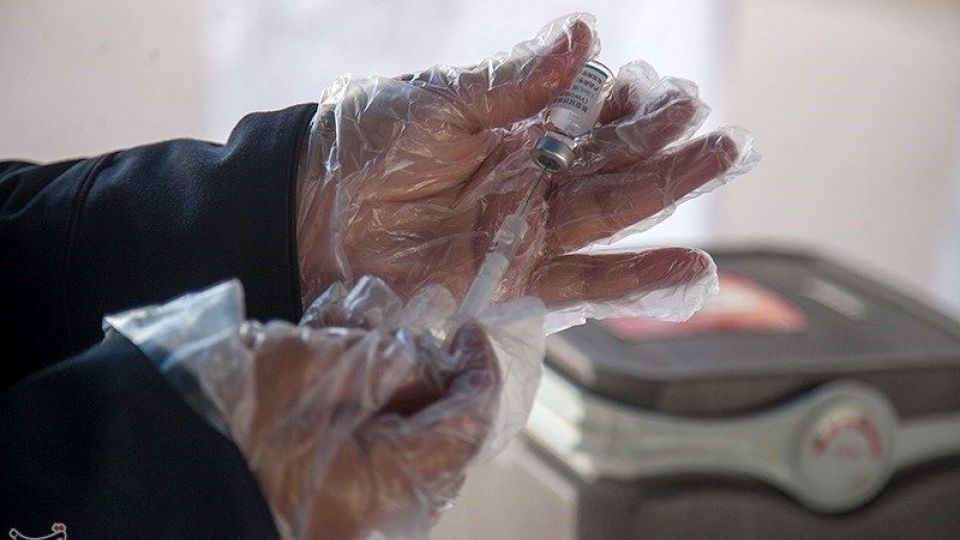 تزریق خودرویی واکسن کرونا در کرمانشاه