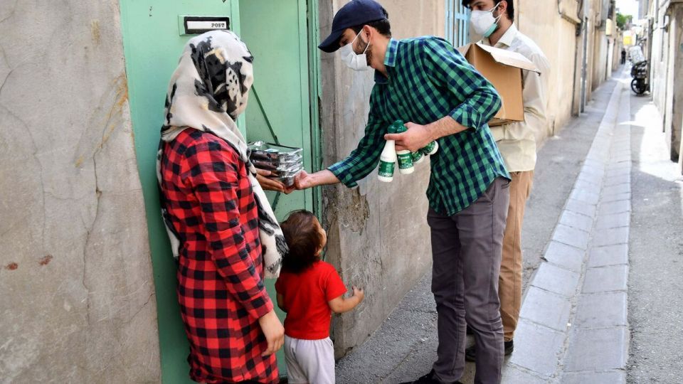 اطعام روز عید غدیر در مناطق حاشیه تهران