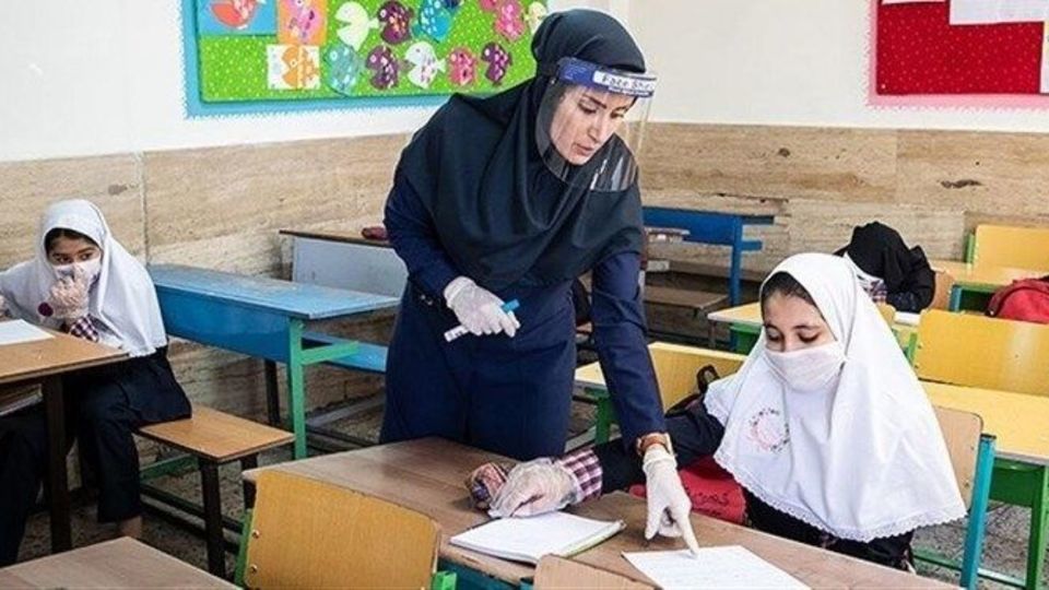 احکام «فوق العاده ویژه معلمان» اصلاح شد/ اعمال تغییرات در حقوق مرداد فرهنگیان