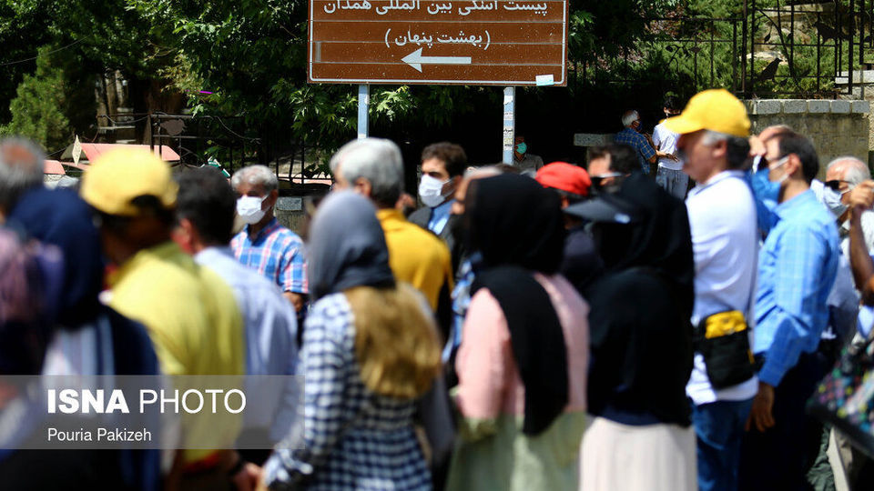 رونمایی یادمان "محمود اجل" پدر کوهنوردی کلاسیک ایران