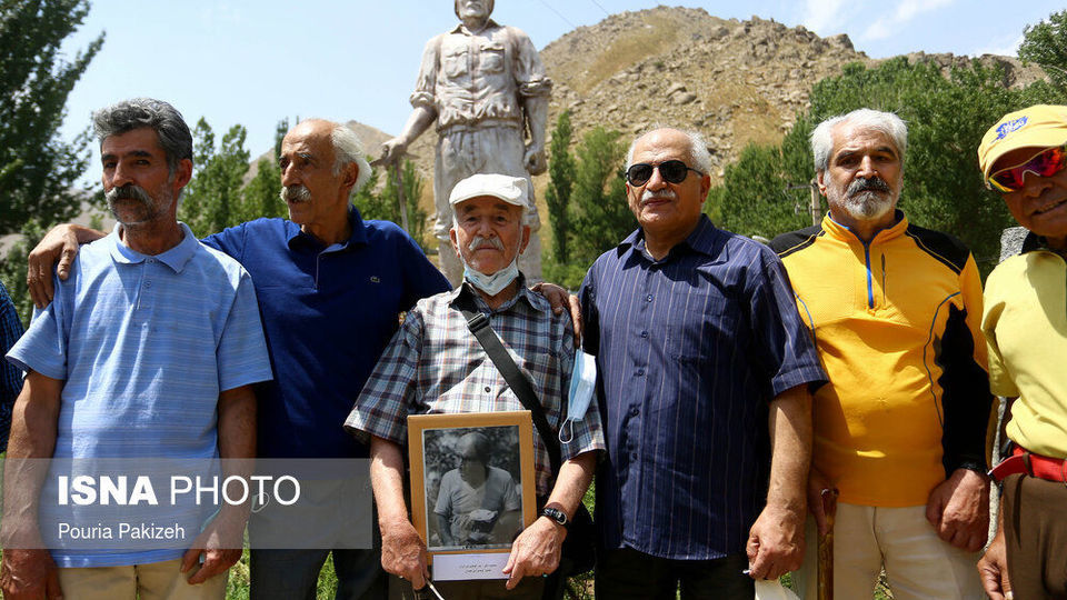رونمایی یادمان "محمود اجل" پدر کوهنوردی کلاسیک ایران
