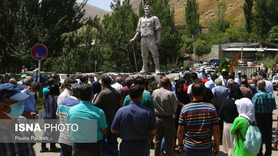 رونمایی یادمان "محمود اجل" پدر کوهنوردی کلاسیک ایران