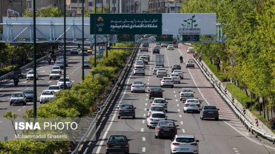 وضعیت ترافیکی معابر پایتخت در روز تحلیف