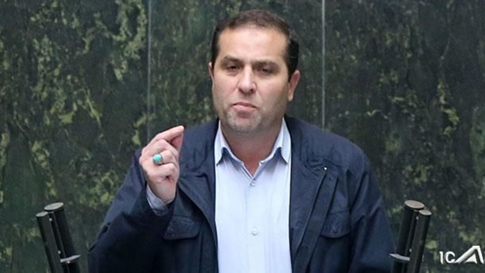 نظری: روحیه زارع پور با وزارتخانه پرپول ارتباطات سازگار نیست/ علت عدم حضور وزیر پیشنهادی در پلتفرم های مجازی داخلی و خارجی چیست؟ نظری: روحیه زارع پور با وزارتخانه پرپول ارتباطات سازگار نیست/ علت عدم حضور وزیر پیشنهادی در پلتفرم های مجازی داخلی و خارجی چیست؟