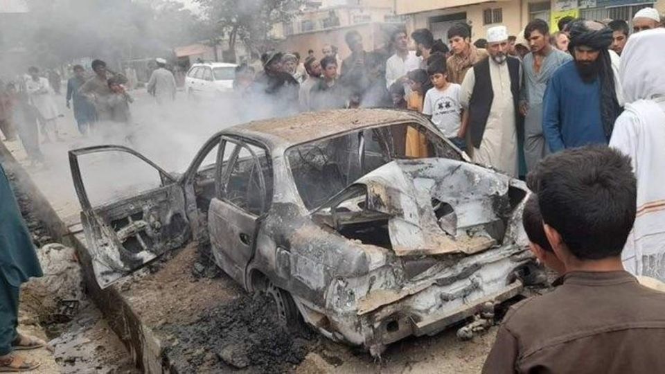 اصابت چندین موشک در اطراف فرودگاه کابل+ فیلم اصابت چندین موشک در اطراف فرودگاه کابل+ فیلم