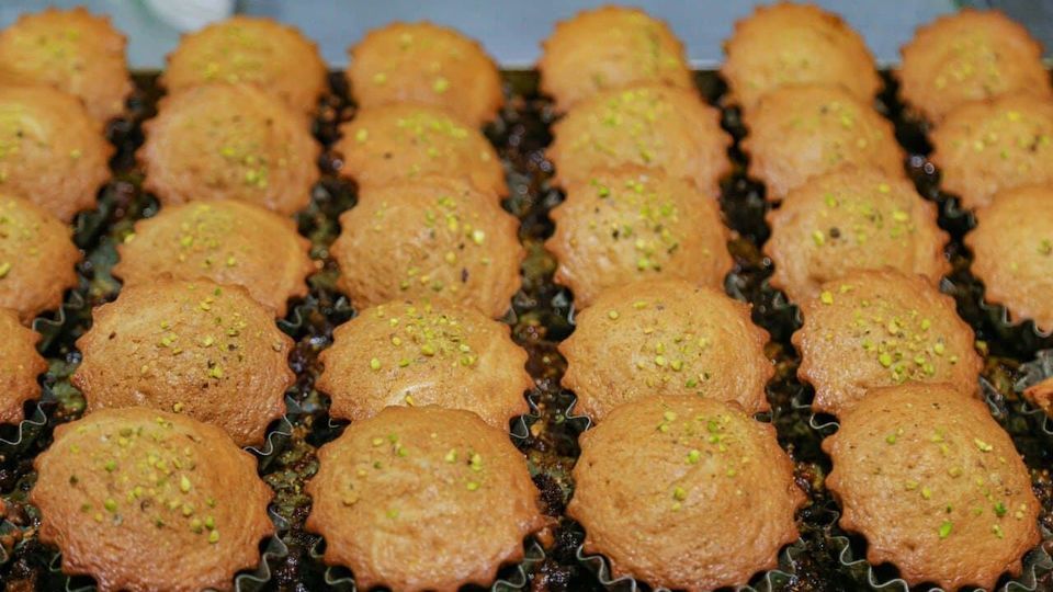  کارگاه سنتی کیک یزدی