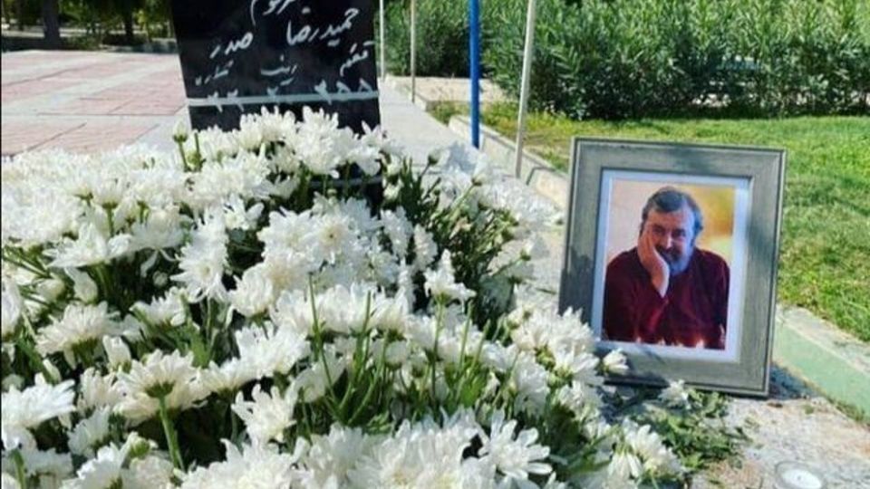 پیکر حمیدرضا صدر در شهر محبوبش آرام گرفت پیکر حمیدرضا صدر در شهر محبوبش آرام گرفت