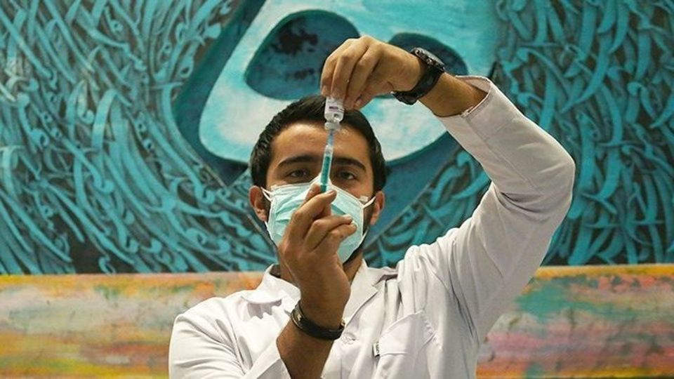 واکسیناسیون کرونا خارج از نوبت انجام نمی‌شود