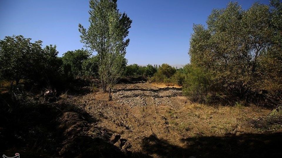 آزاد سازی حریم رود خانه آبشینه همدان از تصرف متخلفان