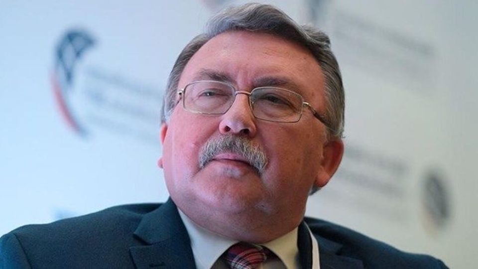 اولیانوف: آژانس اتمی از سیاسی کردن برنامه هسته‌ای ایران پرهیز کند