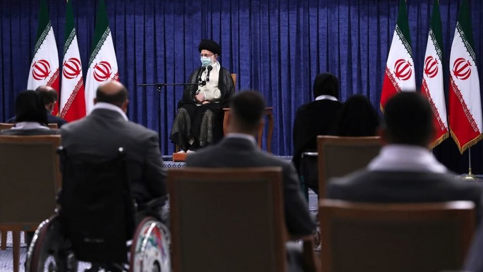 قهرمانان المپیک و پارالمپیک ۲۰۲۰ با رهبر انقلاب دیدار کردند