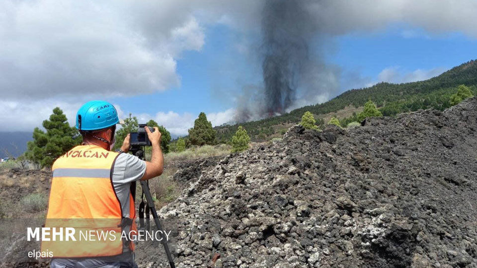 فوران آتشفشان در لا پالما