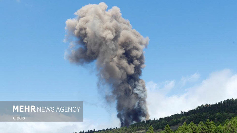 فوران آتشفشان در لا پالما