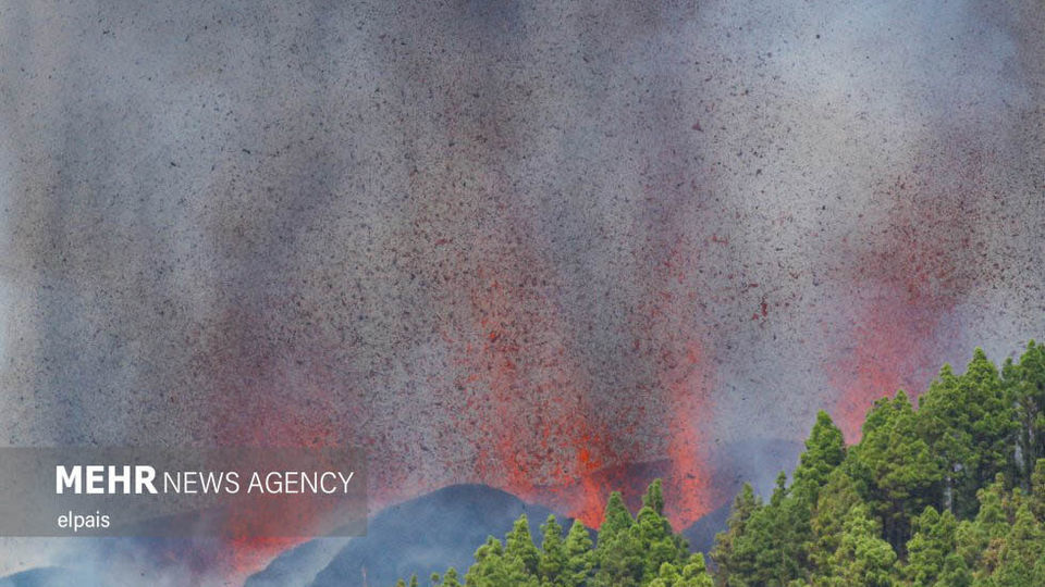 فوران آتشفشان در لا پالما