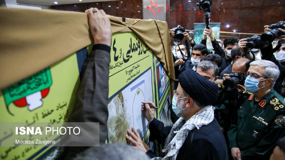 آیین تجلیل از یک میلیون پیشکسوت دفاع مقدس و مقاومت با حضور رییس جمهور