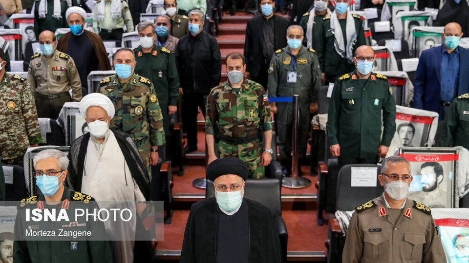 آیین تجلیل از یک میلیون پیشکسوت دفاع مقدس و مقاومت با حضور رییس جمهور