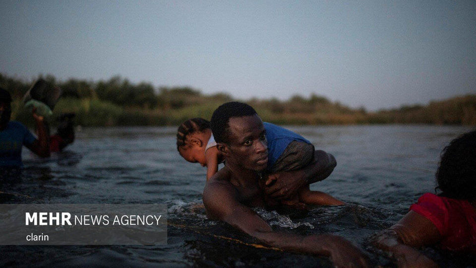 بلاتکلیفی پناهجویان در مرز آمریکا