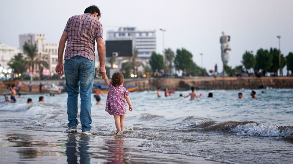 شنا و آب‎تنی در آخرین روزهای تابستان 