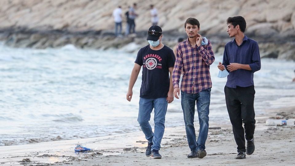 شنا و آب‎تنی در آخرین روزهای تابستان 