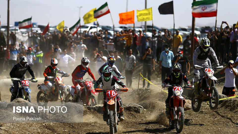 مسابقات انتخابی تیم ملی موتورسواری 