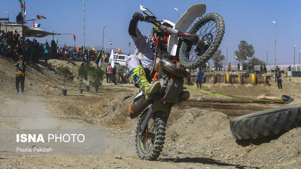 مسابقات انتخابی تیم ملی موتورسواری 