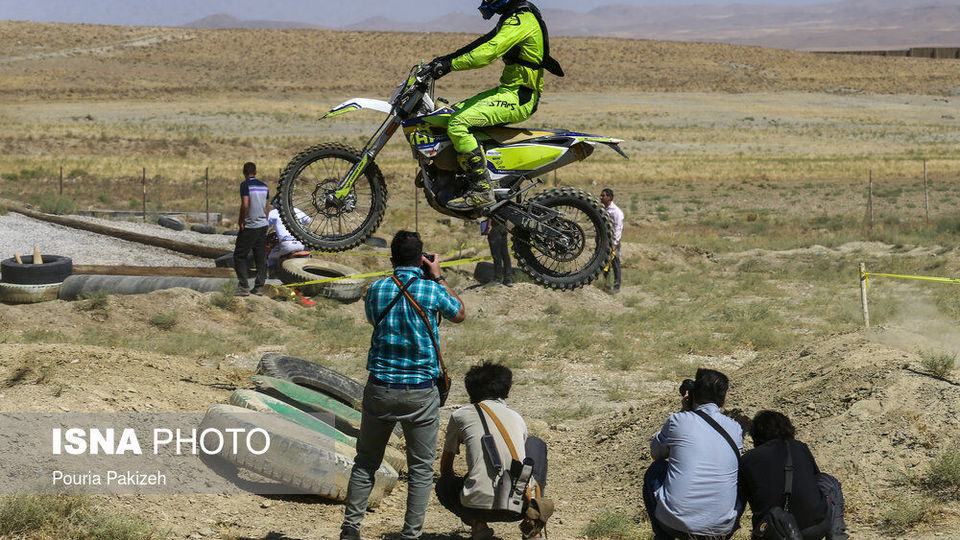 مسابقات انتخابی تیم ملی موتورسواری 