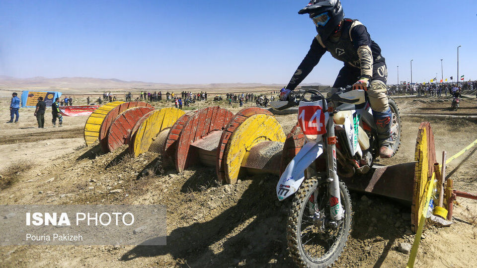 مسابقات انتخابی تیم ملی موتورسواری 