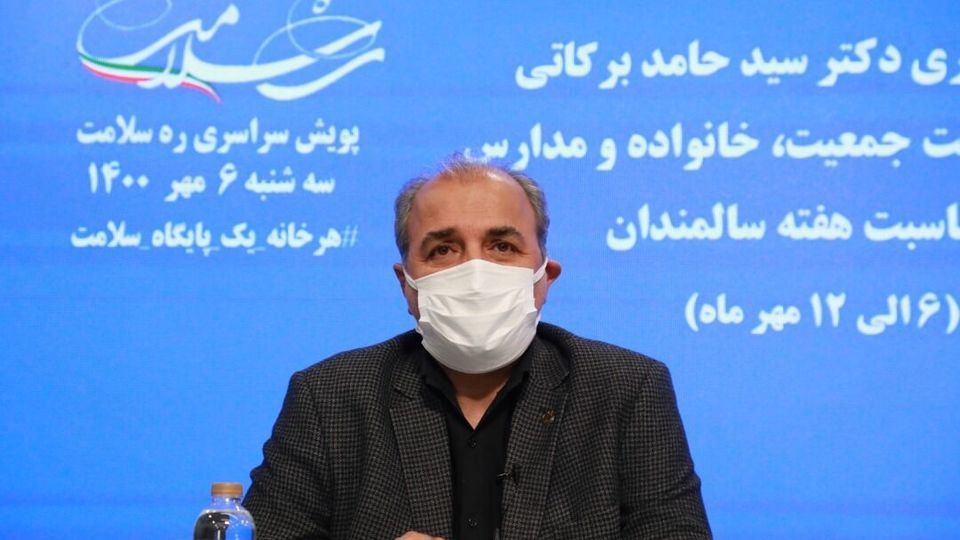 مرگ سالمندان بر اثر کرونا با واکسیناسیون ۶۵ درصد کاهش یافته است